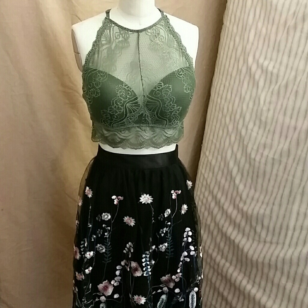 Green lace highneck bralette